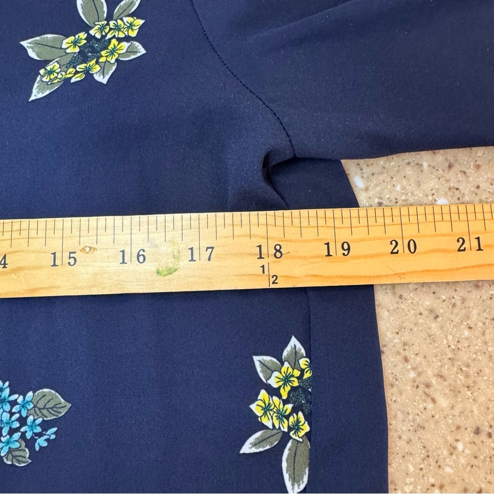 LOFT Womens Faux Wrap Front Bell Sleeve Blouse Size Med Blue With Flowers - Picture 3 of 8